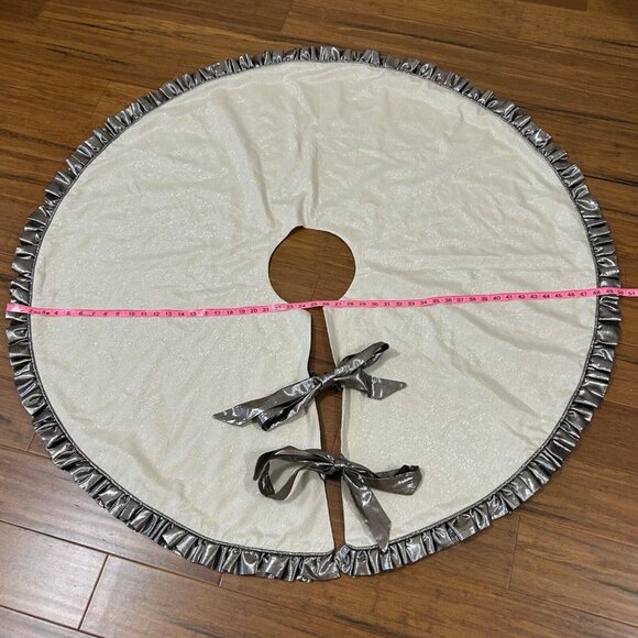 One of a Kind 50” Ruffled Shimmery Christmas Tree Skirt Handmade PRE-OWNED - Picture 2 of 5